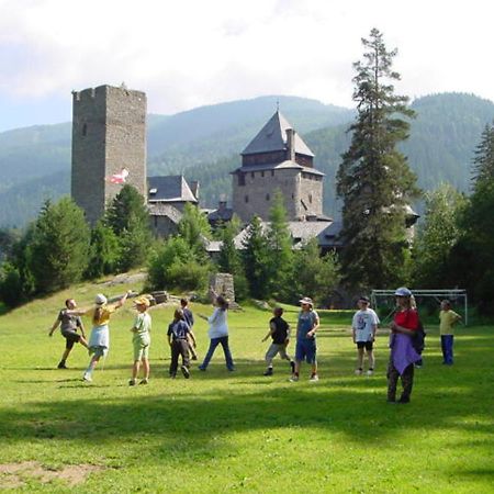 Burg Finstergruen Ramingstein Ngoại thất bức ảnh